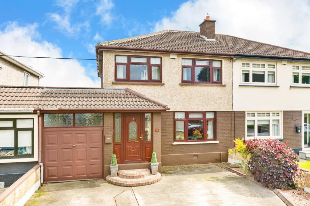 Main image of property: 46 Forest Close, Kingswood, Dublin 24, D24 E2VE