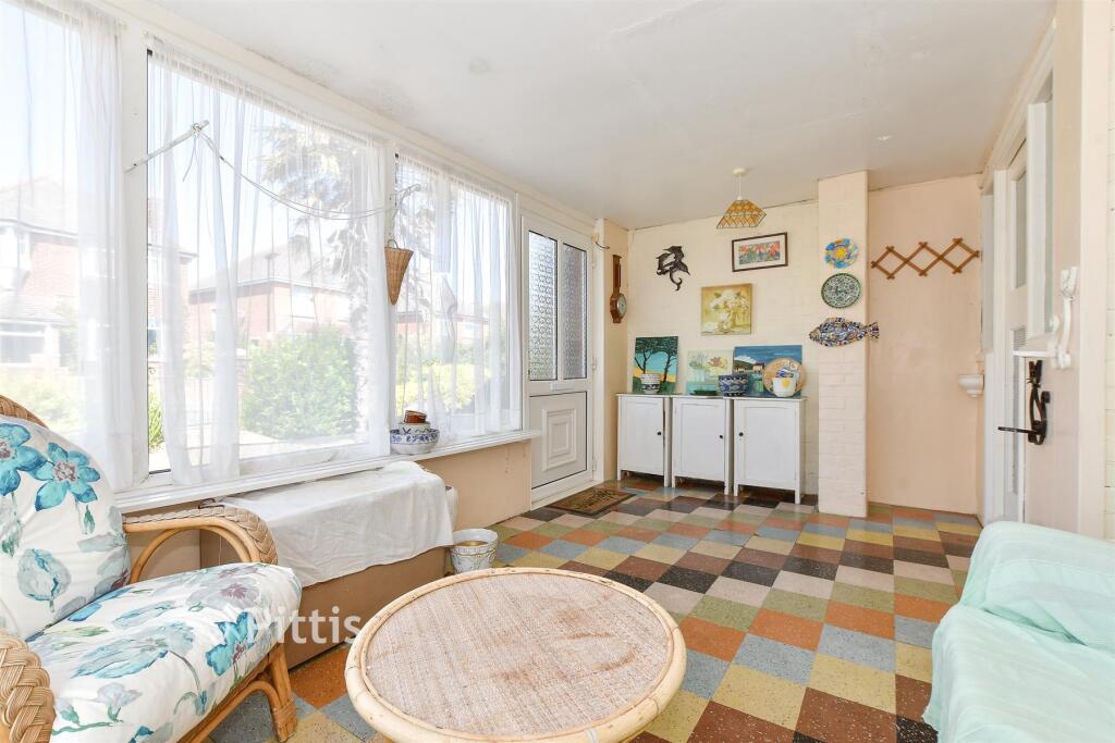 House in Portsmouth - View 3