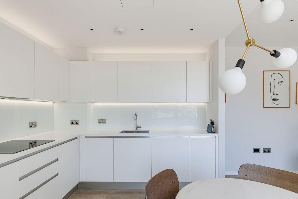 Apartment in London - More