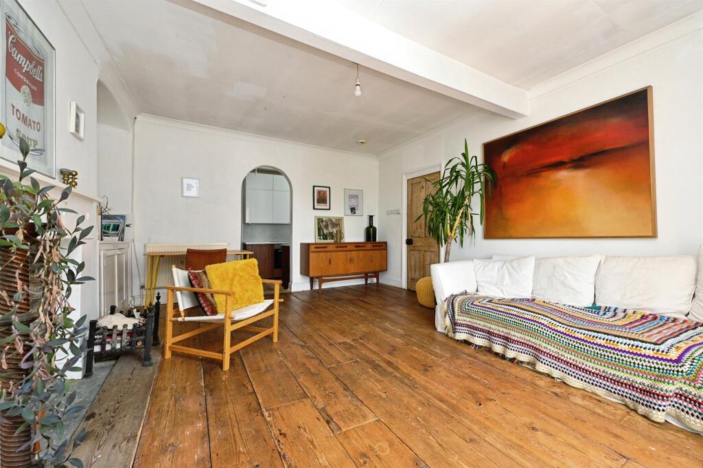 Apartment in Peterborough - View 4