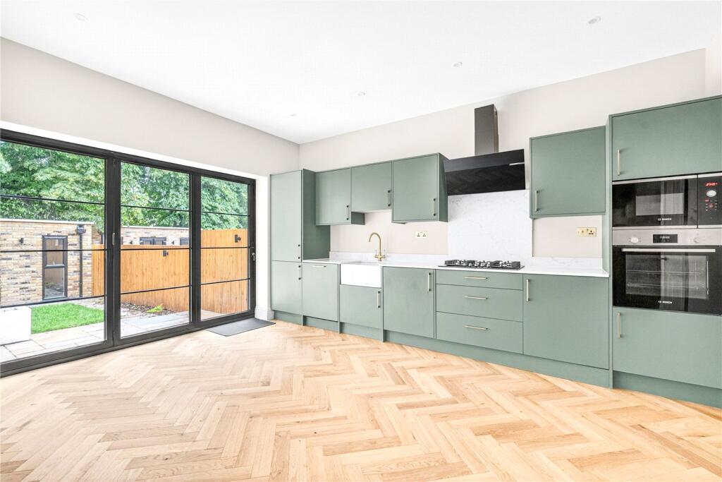 Clarendon Road, Walthamstow, London, E17 – pohled 5