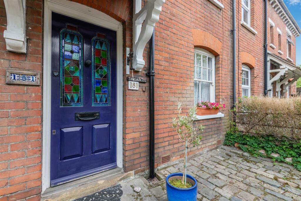 Main image of property: Tonbridge Road, Wateringbury, Maidstone