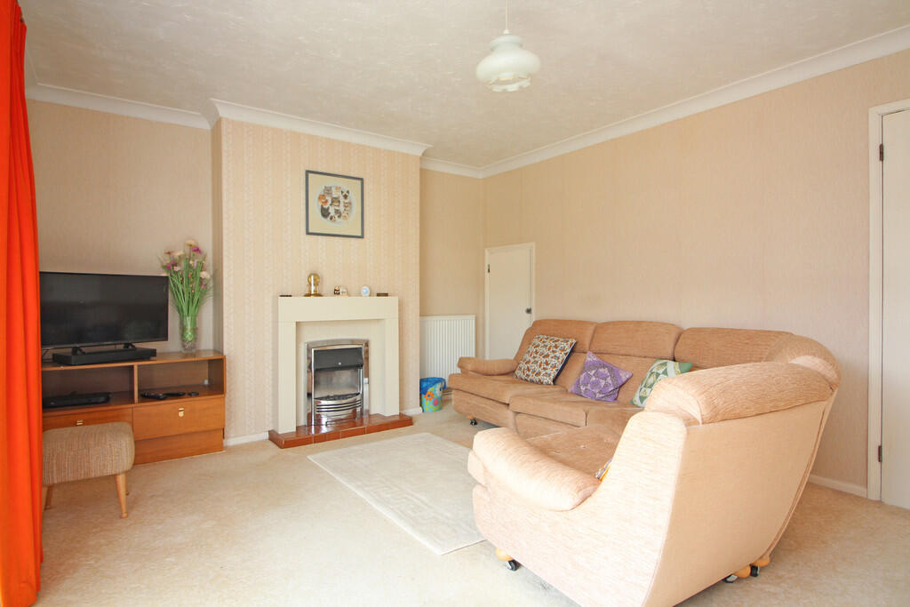 Greenway Close, North Walsham photo 4