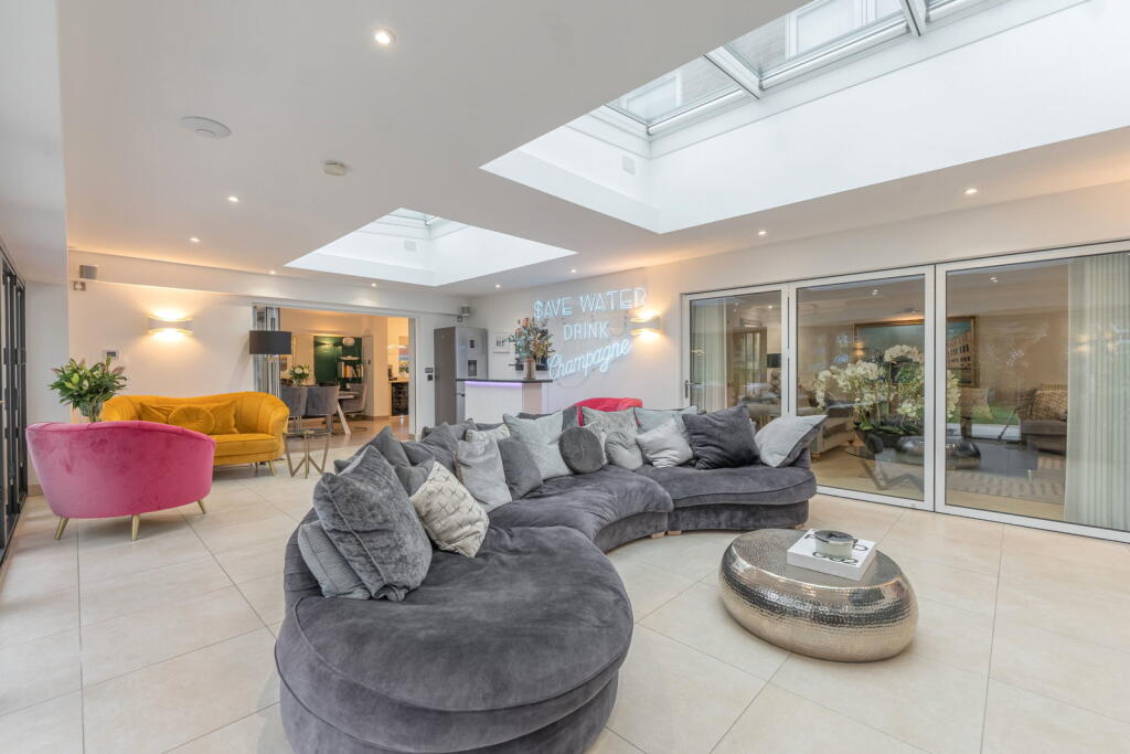 Additional image 24 of Merriemont Drive, Barnt Green, Birmingham, B45 8QZ