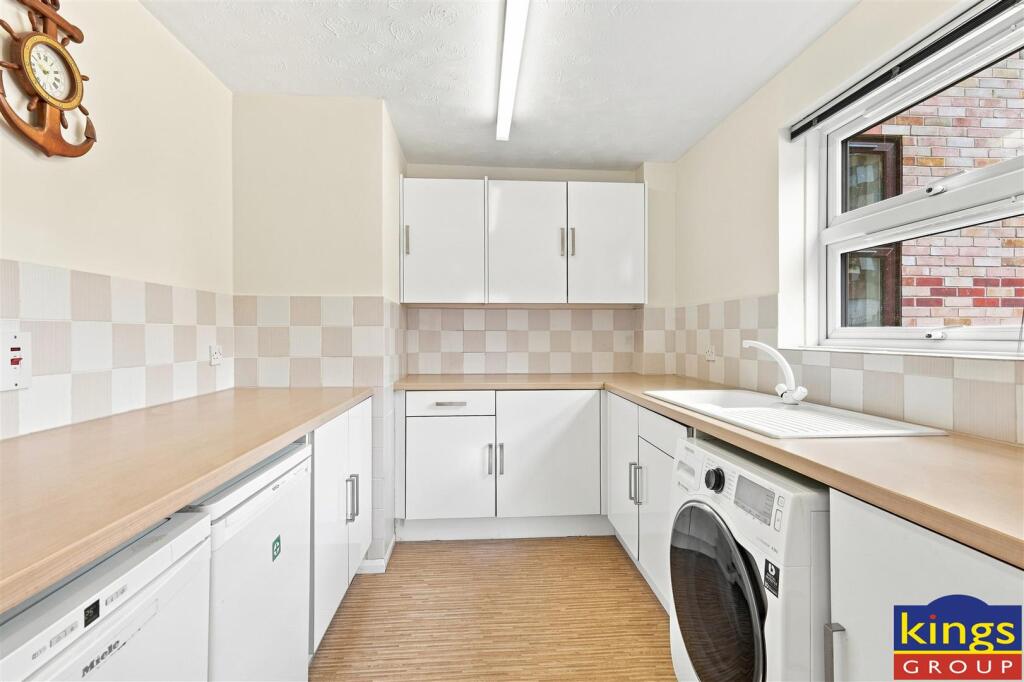 Apartment in London, Walthamstow - View 4