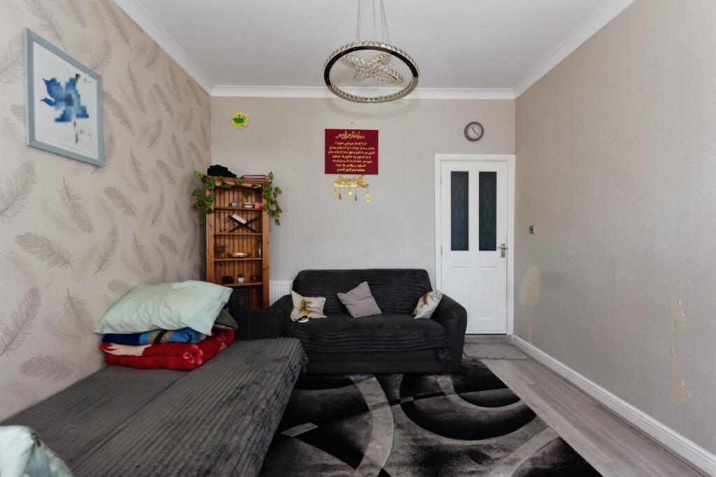 Barrows Road, Birmingham - More