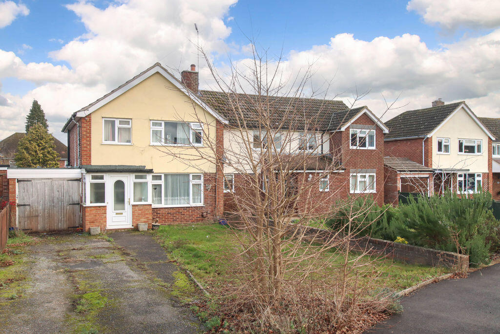 Main image of property: Dunston Hill, Tring