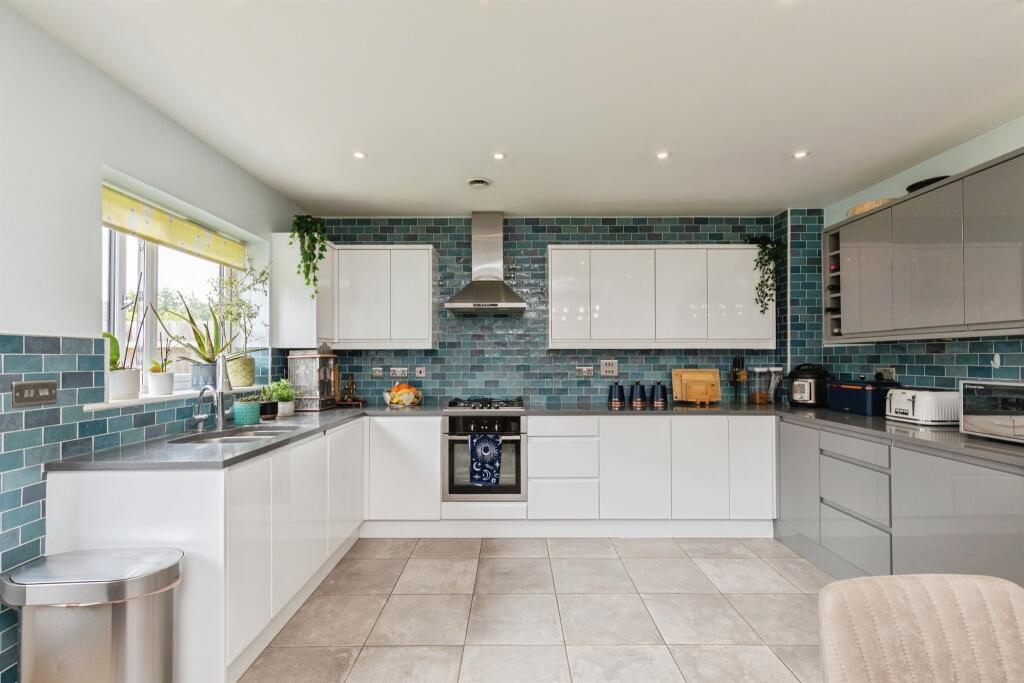 House in Bath - View 5
