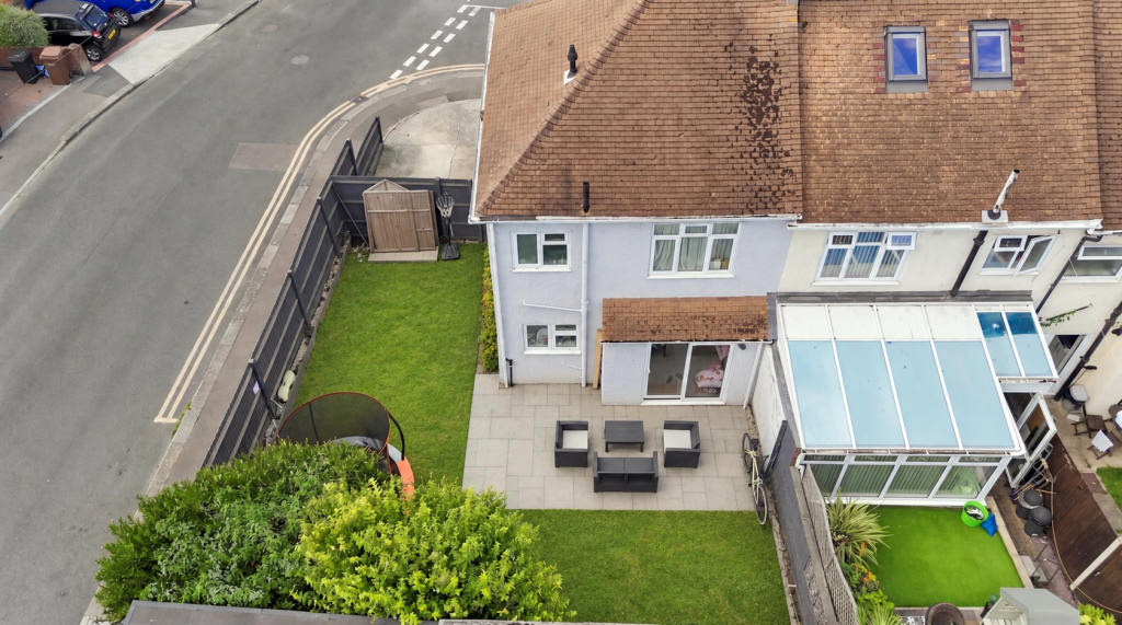 House in Rochester - View 2