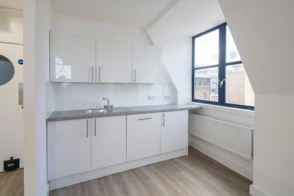 Kitchenette
