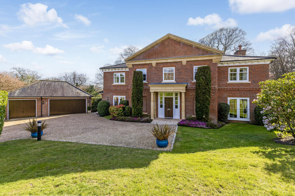 Main image of property: Hurst Park, Midhurst, GU29