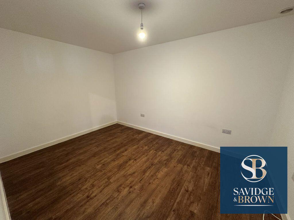 Apartment in Nottingham, Stapleford - More