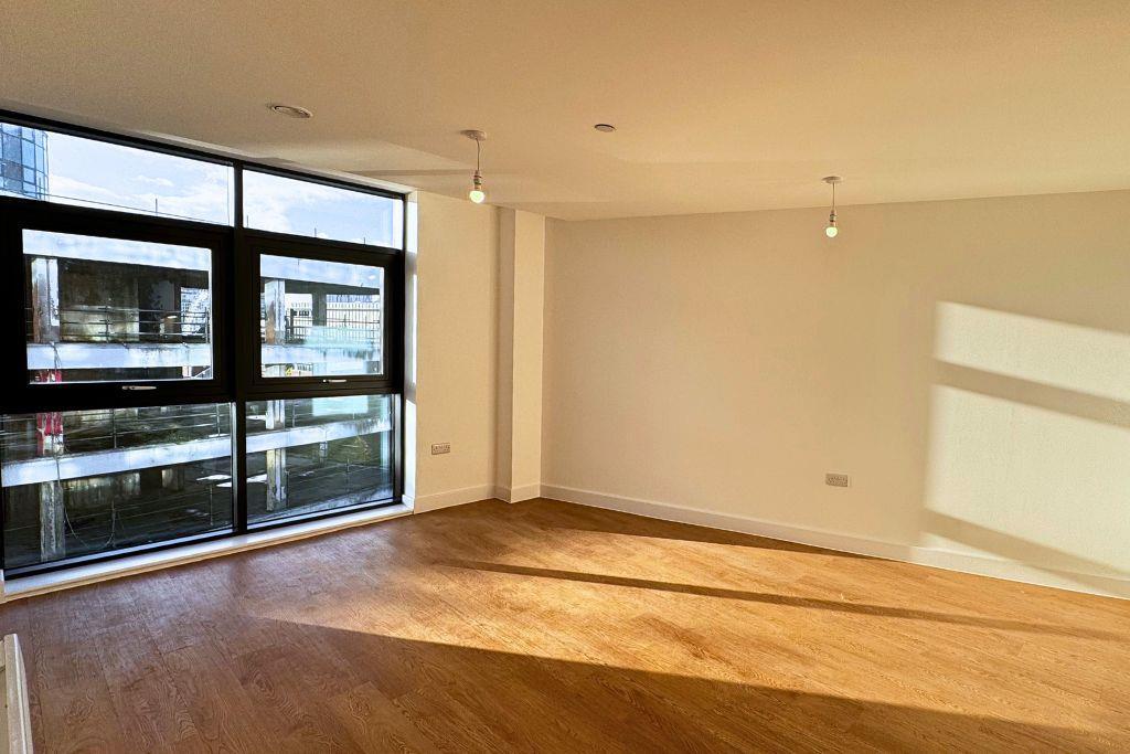 Main image of property: Salford Quay, Salford, M50 3XW