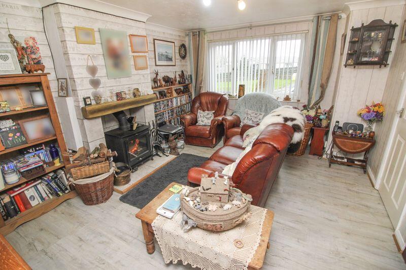 3 Maes Bwcle, Amlwch photo 2