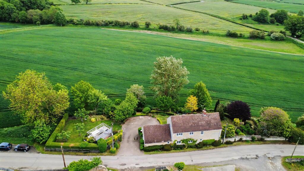NN14 Sudborough Road, Slipton, Slipton