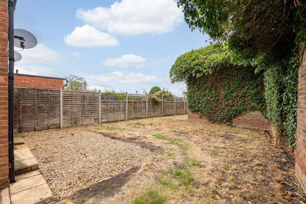 House in Stevenage - View 3