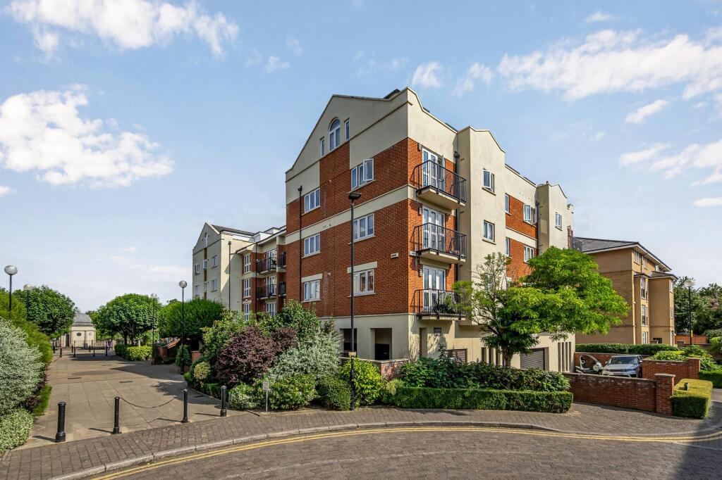 Main image of property: Chesterman Court, Corney Reach Way, London, W4