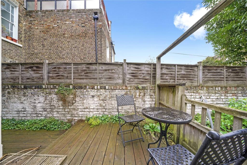 Property photo 8