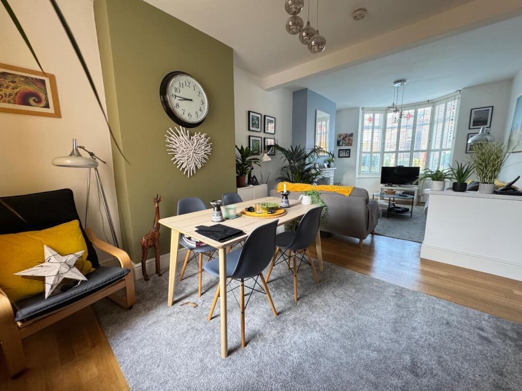 House in Desborough, North Northamptonshire - More