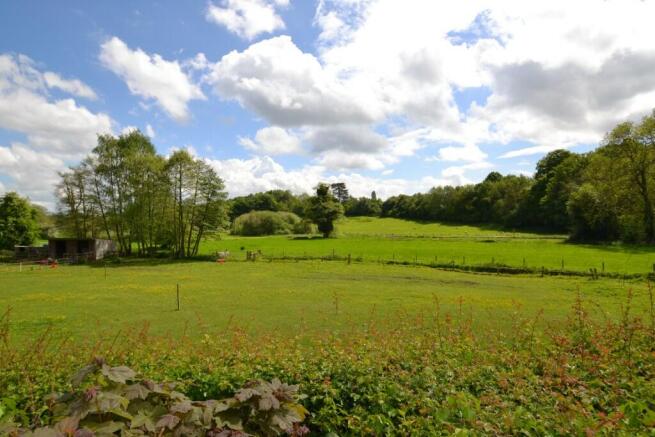 Land on bottom lane