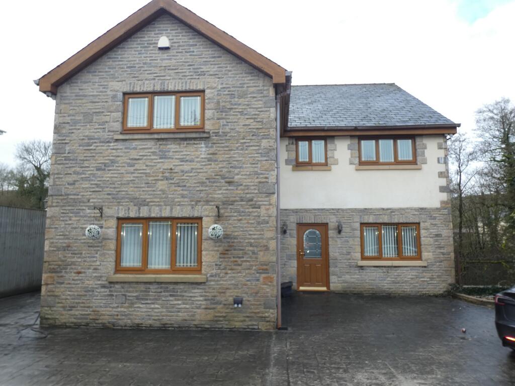 Main image of property: Gelligron Road, Pontardawe, Swansea. SA8 4NP