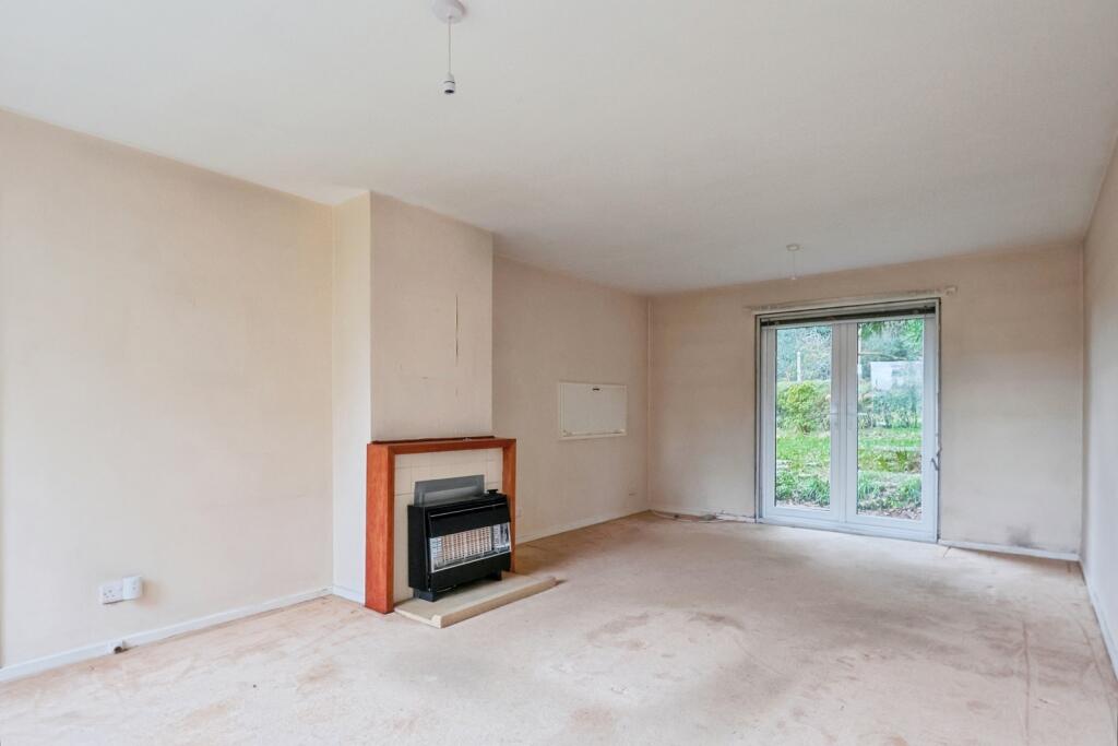 Loewy Crescent, Poole, Dorset, BH12 - View 3