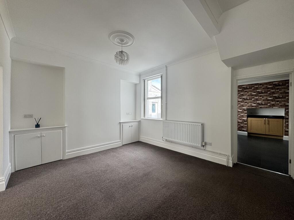 Tirydail Lane, Ammanford, Carmarthenshire. photo 4