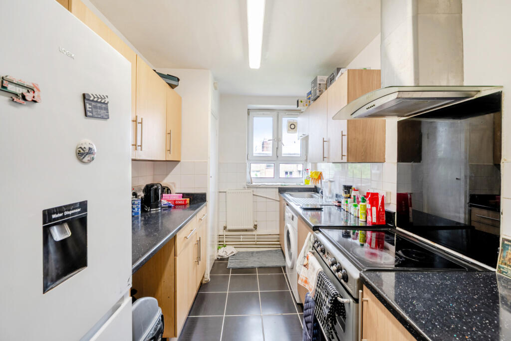 Apartment in London - View 5