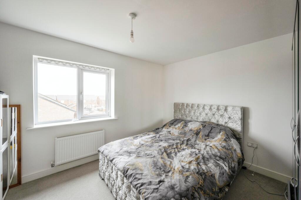 House in Doncaster - View 5