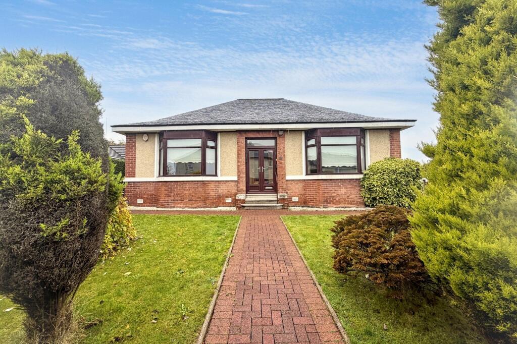 3-bed bungalow on Meikle Earnock Road, Hamilton, South Lanarkshire, ML3, £300,000