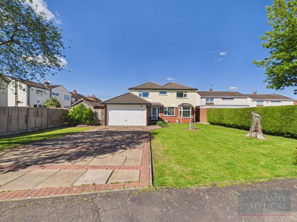 5-bed detached on Laurel Drive, Countesthorpe, Leicestershire, £585,000