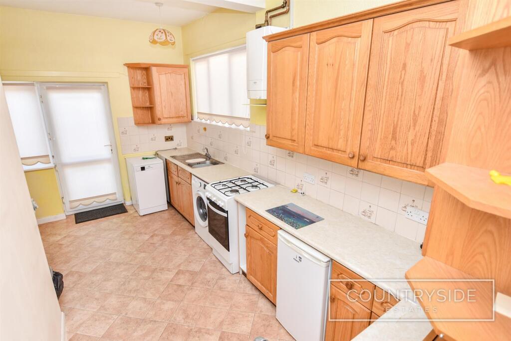 House in Castle Point, Essex - View 4