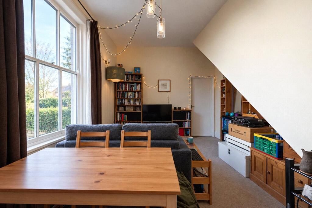Apartment in Portsmouth - More