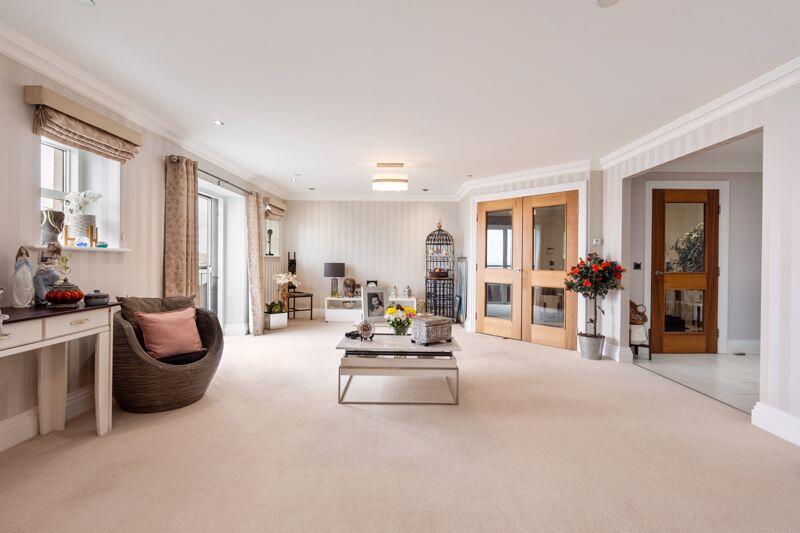Apartment in Onchan - More