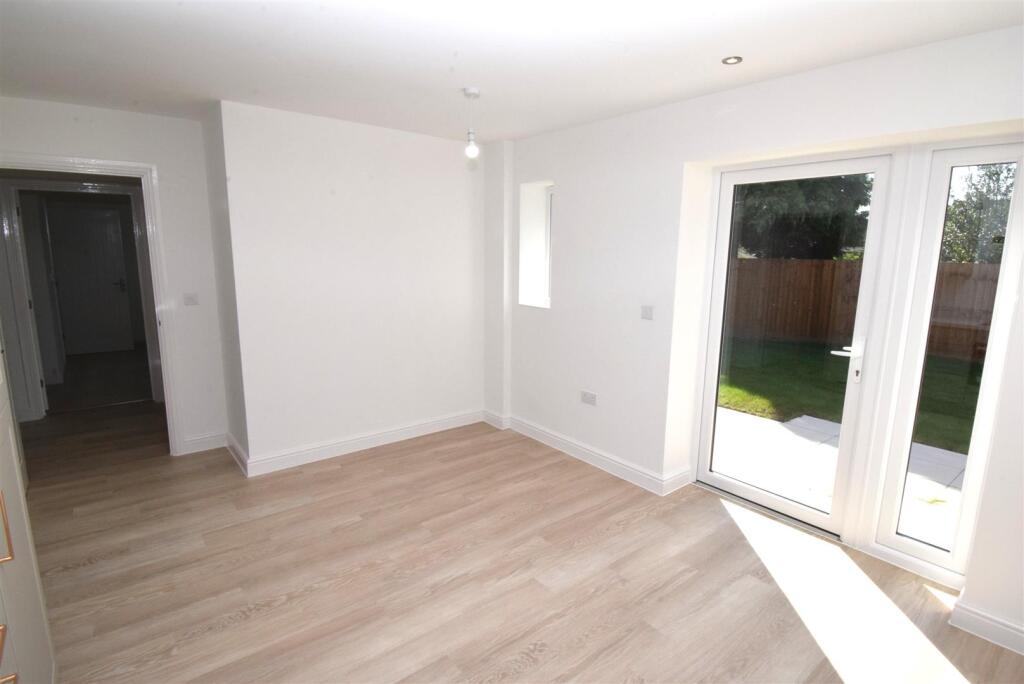 Rolleston On Dove, Burton On Trent photo 4