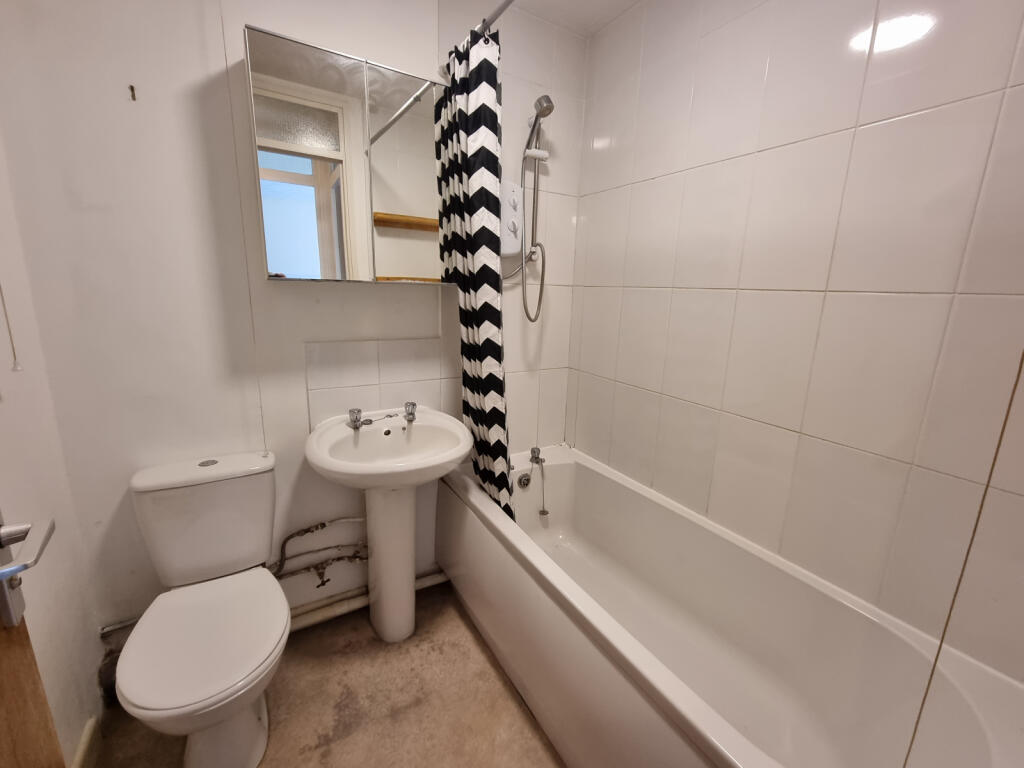 Apartment in Portsmouth - View 2