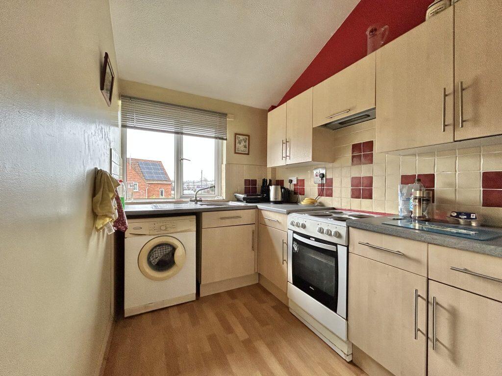 Additional image 4 of Rosebery Avenue, Yeovil, Somerset, BA21