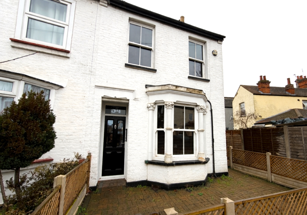 Main image of property: Windsor Road, Westcliff-on-sea, SS0