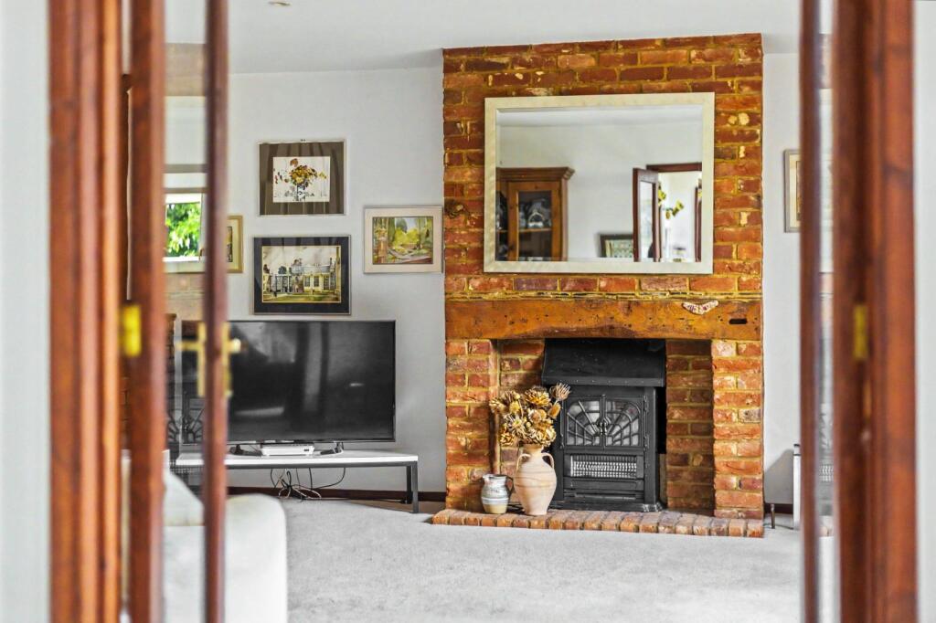 House in Stevenage - More