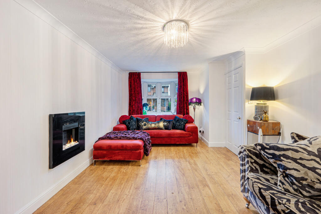 Medina Avenue, Winsford, CW7 photo 2