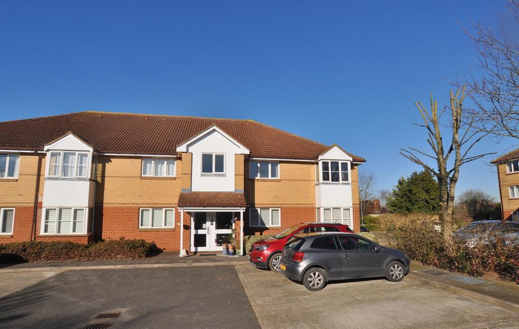 Main image of property: Chestnut Court, Hitchin