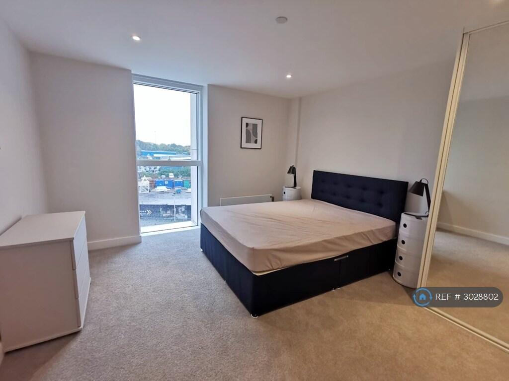 Apartment in Manchester - More