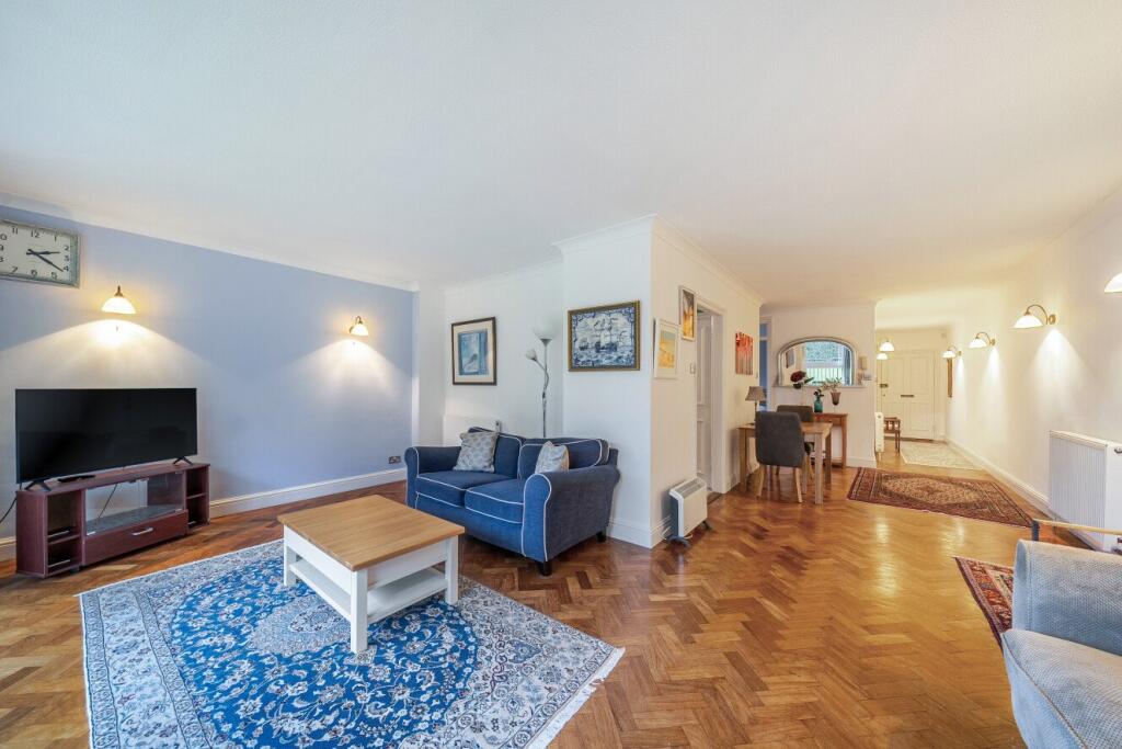 Putney Hill, Putney, London, SW15 photo 4