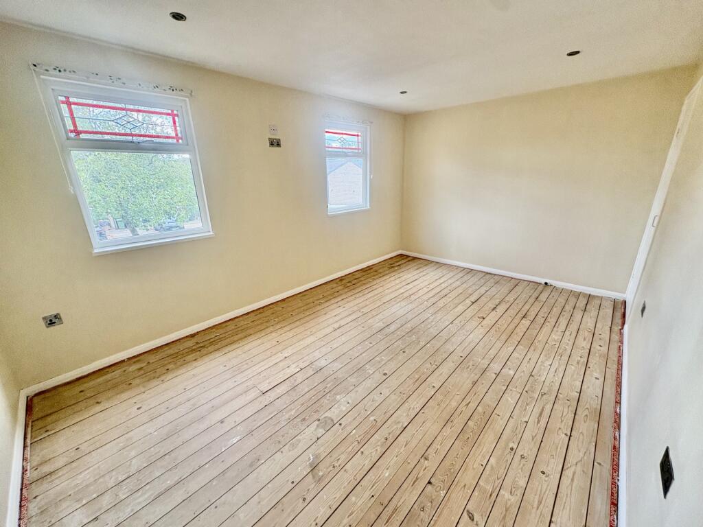 House in Peterborough, Ortongate Centre, Orton Waterville - More