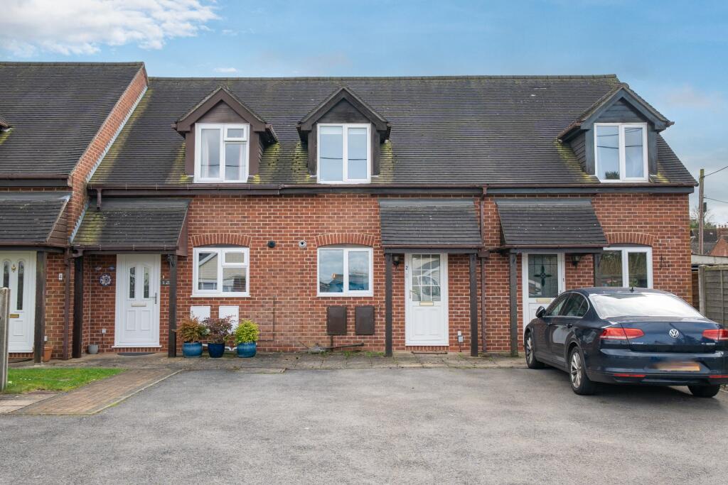 Main image of property: Dunmow Road, Andover, SP10 2EZ