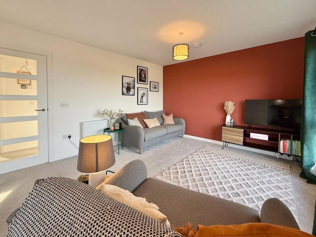 Apartment in Inverness, Milton of Leys, Inshes and Milton of Leys - More