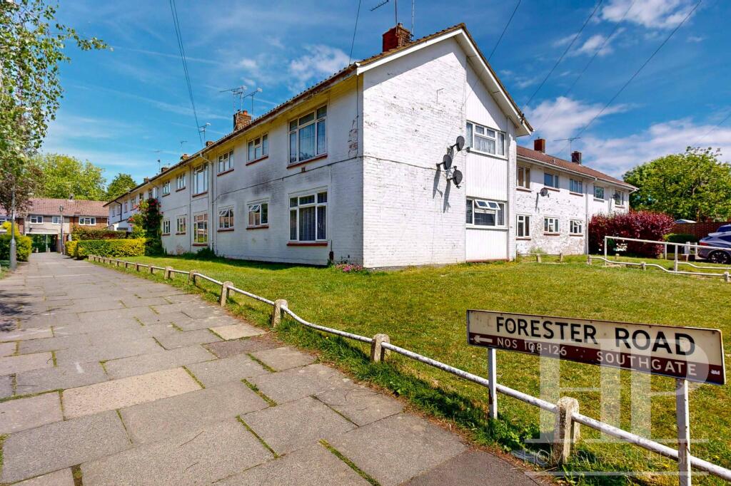 Forester Road, Crawley, RH10 photo 4