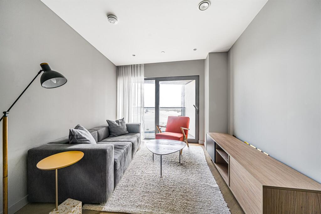 Apartment in London, Royal Borough of Greenwich - View 2