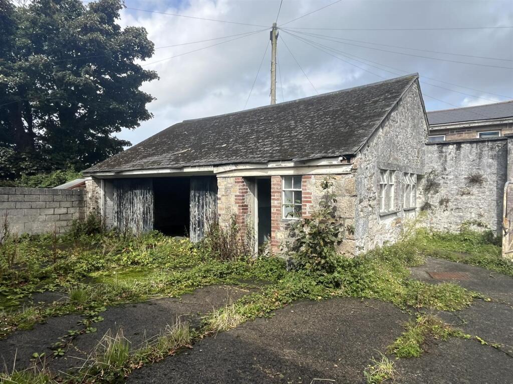 House in Truro - More