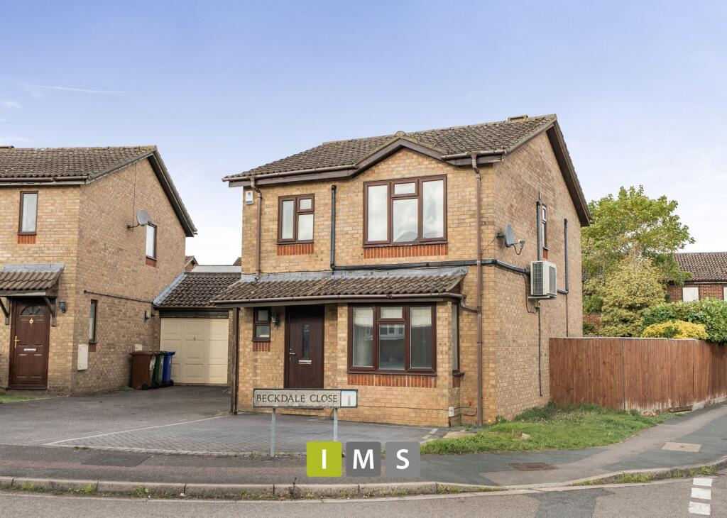 Main image of property: Beckdale Close, Bicester, OX26
